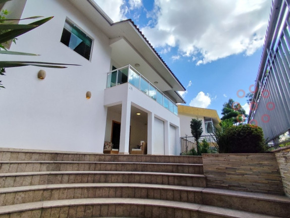 Casa com 5 Quartos à Venda, 450 m² em Comiteco - Belo Horizonte