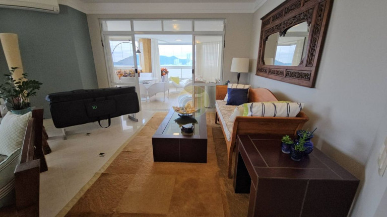 Imagem Apartamento com 4 Quartos à Venda, 373 m² em Centro - Balneário Camboriú Imagem Apartamento com 4 Quartos à Venda, 373 m² em Centro - Balneário Camboriú