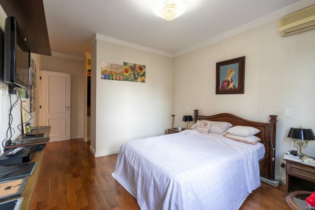 Imagem Imóvel com 3 Quartos à Venda, 195 m² em Moema - São Paulo Imagem Imóvel com 3 Quartos à Venda, 195 m² em Moema - São Paulo