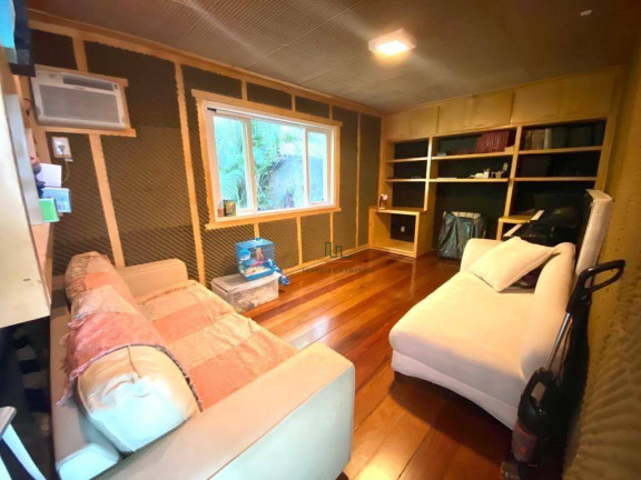 Imagem Casa com 4 Quartos à Venda, 548 m² em Itaipu - Niterói Imagem Casa com 4 Quartos à Venda, 548 m² em Itaipu - Niterói