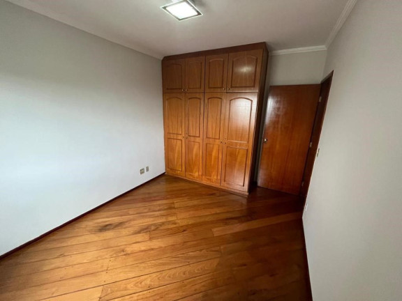 Imagem Imóvel com 4 Quartos à Venda, 360 m² em Vila Betânia - São José Dos Campos Imagem Imóvel com 4 Quartos à Venda, 360 m² em Vila Betânia - São José Dos Campos