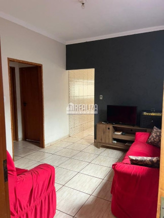 Imagem Casa com 2 Quartos à Venda, 200 m² em Morada Do Verde - Igarapava Imagem Casa com 2 Quartos à Venda, 200 m² em Morada Do Verde - Igarapava