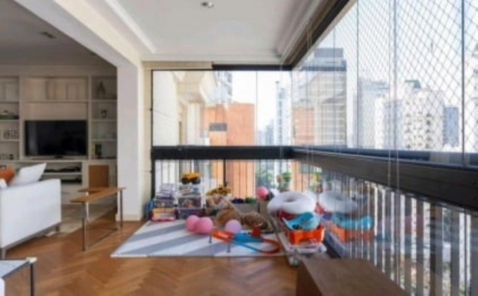 Imagem Imóvel com 4 Quartos à Venda, 208 m² em Itaim Bibi - São Paulo Imagem Imóvel com 4 Quartos à Venda, 208 m² em Itaim Bibi - São Paulo