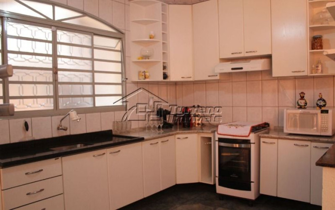 Imagem Casa com 3 Quartos à Venda, 200 m² em Jardim Sul - São José Dos Campos Imagem Casa com 3 Quartos à Venda, 200 m² em Jardim Sul - São José Dos Campos
