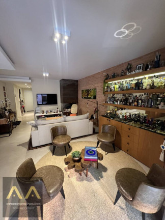 Imagem Casa com 3 Quartos à Venda, 290 m² em Tamboré - Santana De Parnaíba