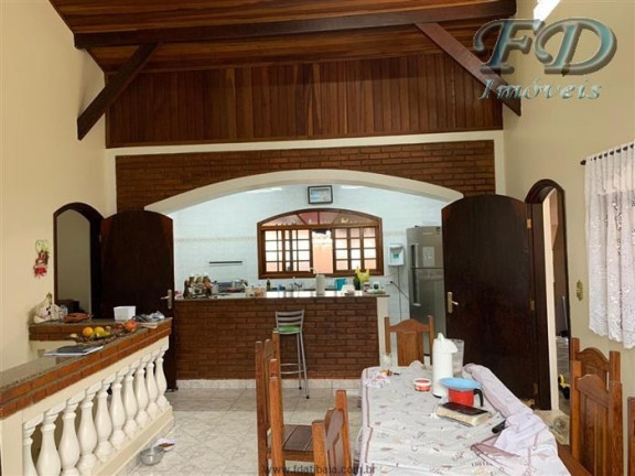 Imagem Casa com 5 Quartos à Venda, 356 m² em Terra Preta (terra Preta) - Mairiporã Imagem Casa com 5 Quartos à Venda, 356 m² em Terra Preta (terra Preta) - Mairiporã