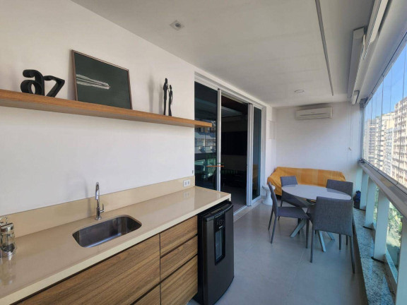 Imagem Apartamento com 3 Quartos à Venda, 130 m² em Icaraí - Niterói Imagem Apartamento com 3 Quartos à Venda, 130 m² em Icaraí - Niterói