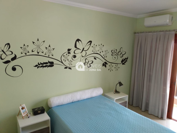 Imagem Casa com 4 Quartos à Venda, 143 m² Imagem Casa com 4 Quartos à Venda, 143 m²