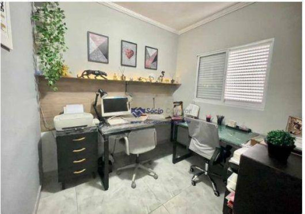 Imagem Sobrado com 3 Quartos à Venda, 210 m² em Vila Galvão - Guarulhos Imagem Sobrado com 3 Quartos à Venda, 210 m² em Vila Galvão - Guarulhos