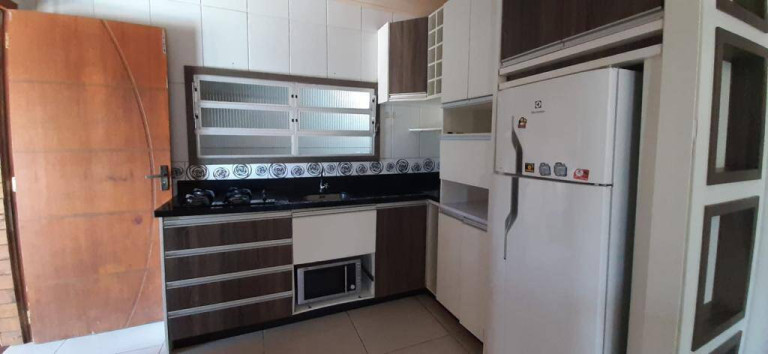 Imagem Casa com 3 Quartos à Venda, 750 m² em São João Do Rio Vermelho - Florianópolis