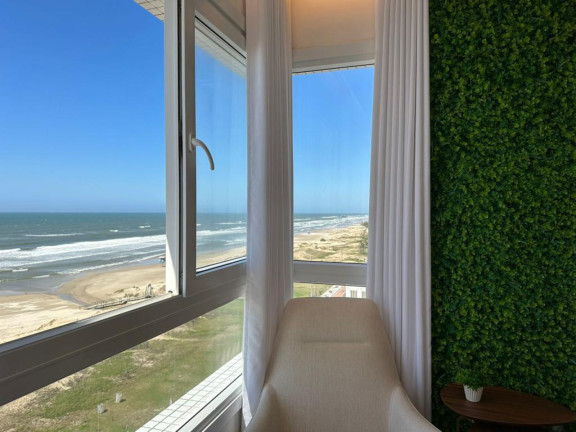 Imagem Apartamento com 3 Quartos à Venda, 136 m² em Centro - Capao Da Canoa Imagem Apartamento com 3 Quartos à Venda, 136 m² em Centro - Capao Da Canoa