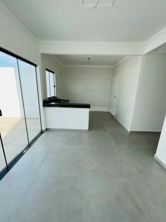 Imagem Casa com 3 Quartos à Venda, 160 m² em Jardim Provence - Volta Redonda Imagem Casa com 3 Quartos à Venda, 160 m² em Jardim Provence - Volta Redonda
