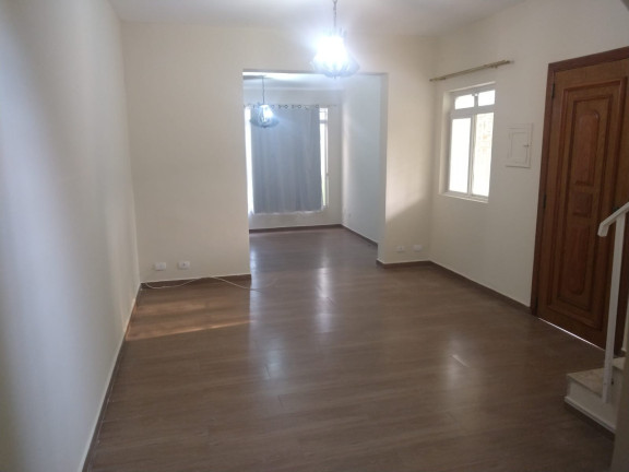 Casa com 3 Quartos à Venda, 250 m² em Parque Fongaro - São Paulo