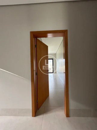 Imagem Casa com 4 Quartos à Venda, 361 m² em Jardins Barcelona - Senador Canedo