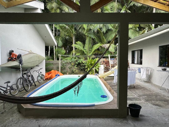 Imagem Casa com 5 Quartos à Venda, 160 m² em Pinheiros - Balneário Barra Do Sul Imagem Casa com 5 Quartos à Venda, 160 m² em Pinheiros - Balneário Barra Do Sul