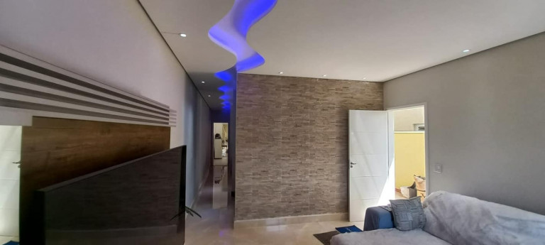 Imagem Imóvel com 3 Quartos à Venda, em Jardim Maristela - Atibaia Imagem Imóvel com 3 Quartos à Venda, em Jardim Maristela - Atibaia