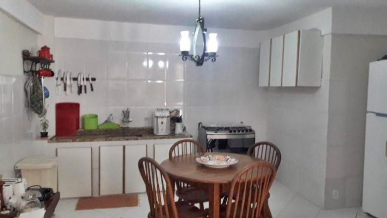 Imagem Casa com 5 Quartos à Venda, 500 m² em Pessegueiros - Teresópolis Imagem Casa com 5 Quartos à Venda, 500 m² em Pessegueiros - Teresópolis