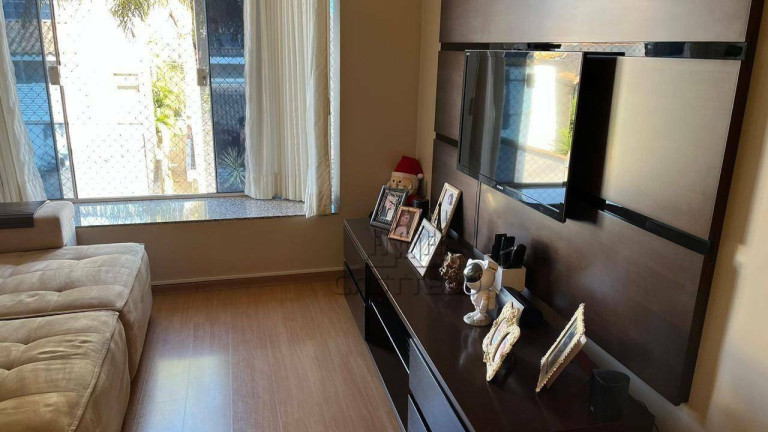Imagem Casa com 4 Quartos à Venda, 265 m² em Aragarça - Londrina Imagem Casa com 4 Quartos à Venda, 265 m² em Aragarça - Londrina