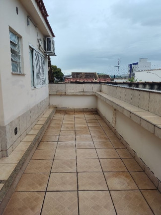Imagem Imóvel com 3 Quartos à Venda, 242 m² em Jardim Amália - Volta Redonda