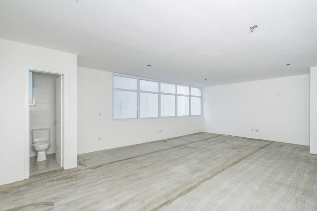 Imagem Sala Comercial à Venda, 46 m² em Três Figueiras - Porto Alegre