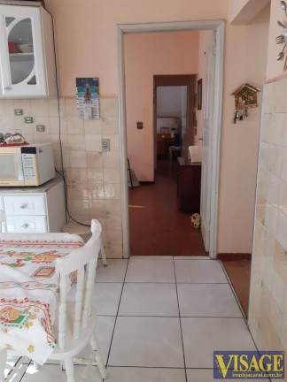 Imagem Casa com 3 Quartos à Venda, em Centro - Jacareí Imagem Casa com 3 Quartos à Venda, em Centro - Jacareí