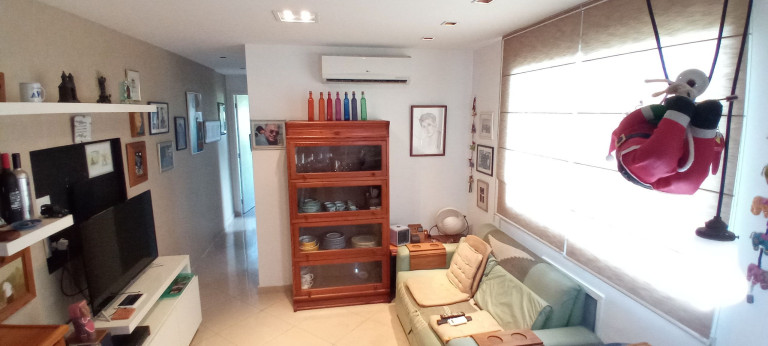 Imagem Imóvel com 2 Quartos à Venda, 47 m² em Rj - 22775 Imagem Imóvel com 2 Quartos à Venda, 47 m² em Rj - 22775