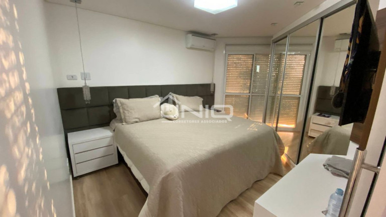 Imagem Casa com 5 Quartos à Venda, 382 m² em Pinheiros - Pato Branco Imagem Casa com 5 Quartos à Venda, 382 m² em Pinheiros - Pato Branco