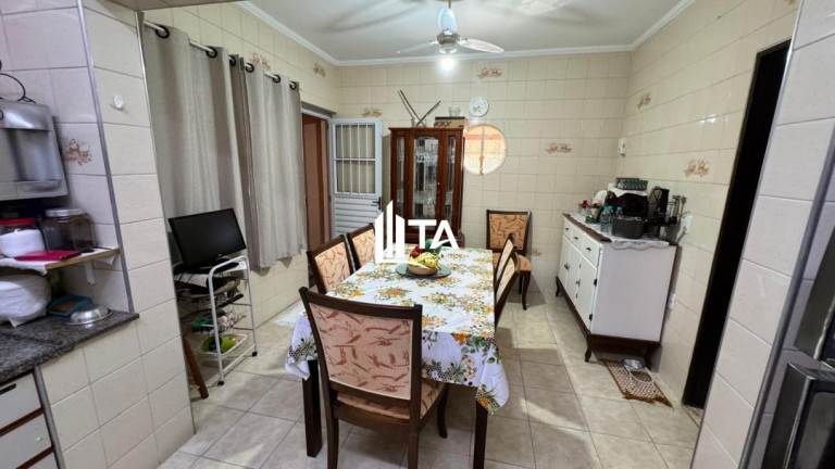 Imagem Casa com 4 Quartos à Venda, 256 m² em Jardim Santana - Campinas Imagem Casa com 4 Quartos à Venda, 256 m² em Jardim Santana - Campinas