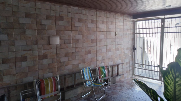 Imagem Casa com 3 Quartos à Venda, 244 m² em Trindade - Sao Gonçalo Imagem Casa com 3 Quartos à Venda, 244 m² em Trindade - Sao Gonçalo