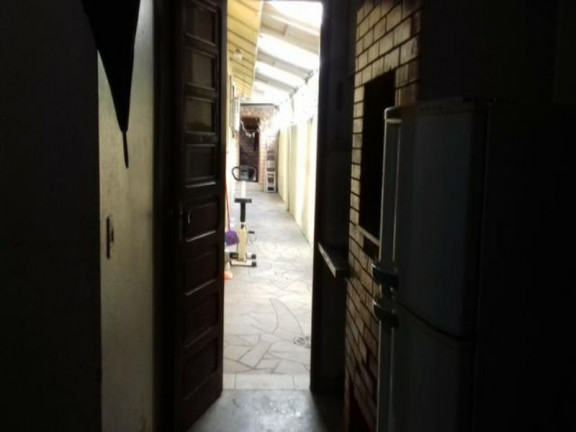 Imagem Casa com 3 Quartos à Venda, 215 m² em Jardim Lindóia - Porto Alegre