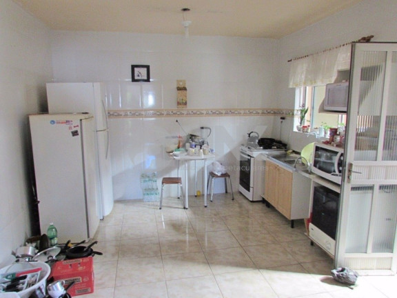 Imagem Casa com 4 Quartos à Venda, 200 m² em Jardim Carvalho - Porto Alegre Imagem Casa com 4 Quartos à Venda, 200 m² em Jardim Carvalho - Porto Alegre