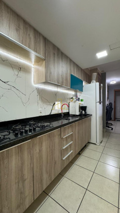 Imagem Imóvel com 3 Quartos à Venda, 68 m² em Colina De Laranjeiras - Serra