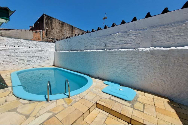 Imagem Casa com 3 Quartos à Venda, em Camaquã - Porto Alegre Imagem Casa com 3 Quartos à Venda, em Camaquã - Porto Alegre