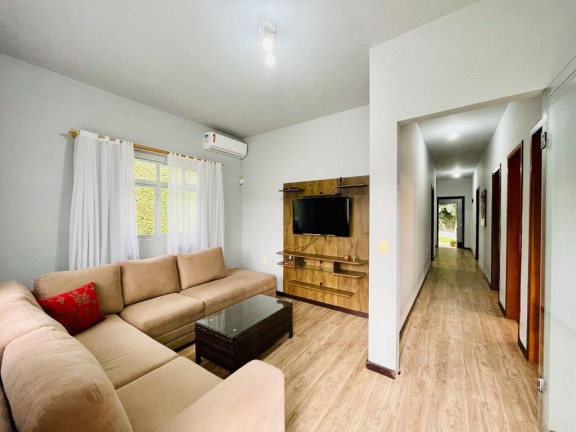 Imagem Casa com 3 Quartos à Venda, 582 m² em Velha - Blumenau Imagem Casa com 3 Quartos à Venda, 582 m² em Velha - Blumenau