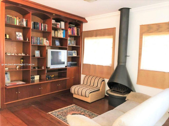 Imagem Casa à Venda, em São Paulo 2 - Cotia Imagem Casa à Venda, em São Paulo 2 - Cotia