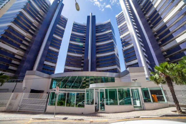 Imagem Apartamento com 2 Quartos à Venda, 56 m² em Meireles - Fortaleza