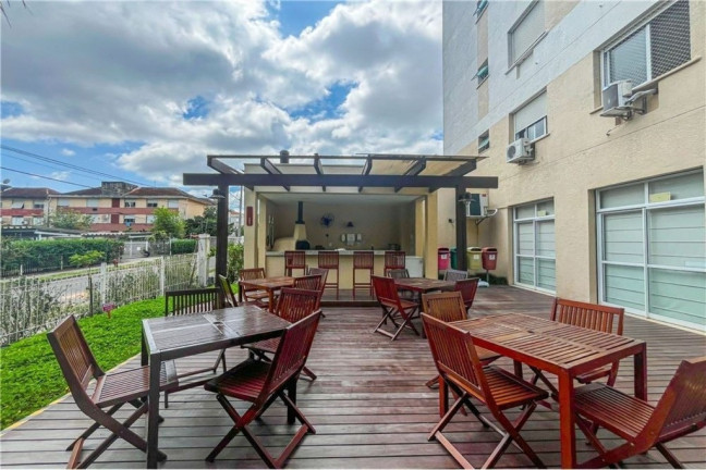 Imagem Imóvel com 3 Quartos à Venda, 84 m² em Jardim Lindóia - Porto Alegre Imagem Imóvel com 3 Quartos à Venda, 84 m² em Jardim Lindóia - Porto Alegre