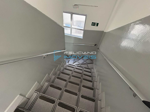 Imagem Kitnet com 1 Quarto à Venda, 30 m² em Tupi - Praia Grande Imagem Kitnet com 1 Quarto à Venda, 30 m² em Tupi - Praia Grande