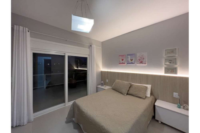 Imagem Casa com 3 Quartos à Venda, 201 m² em Centro - Xangri-lá