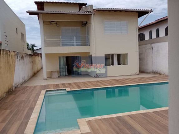 Imagem Casa com 5 Quartos para Temporada, 297 m² em Jardim Virgínia - Guarujá Imagem Casa com 5 Quartos para Temporada, 297 m² em Jardim Virgínia - Guarujá