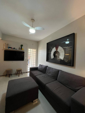 Imagem Casa com 2 Quartos à Venda, 110 m² em Cuiabá Imagem Casa com 2 Quartos à Venda, 110 m² em Cuiabá