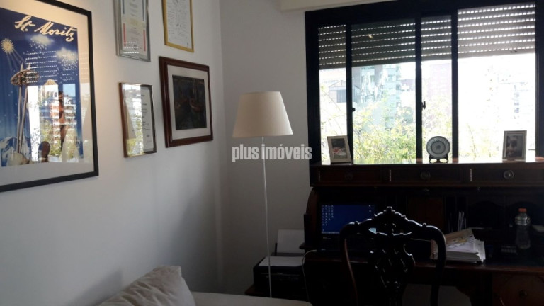 Imagem Apartamento com 4 Quartos à Venda, 300 m² em Itaim Bibi - São Paulo Imagem Apartamento com 4 Quartos à Venda, 300 m² em Itaim Bibi - São Paulo