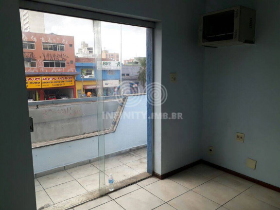 Imóvel Comercial à Venda, 200 m² em Centro - Santo André