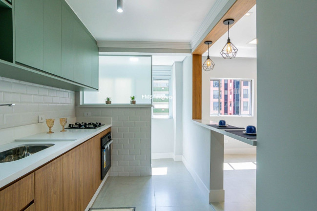 Imagem Imóvel com 2 Quartos à Venda, 55 m² em Itaim Bibi - São Paulo Imagem Imóvel com 2 Quartos à Venda, 55 m² em Itaim Bibi - São Paulo