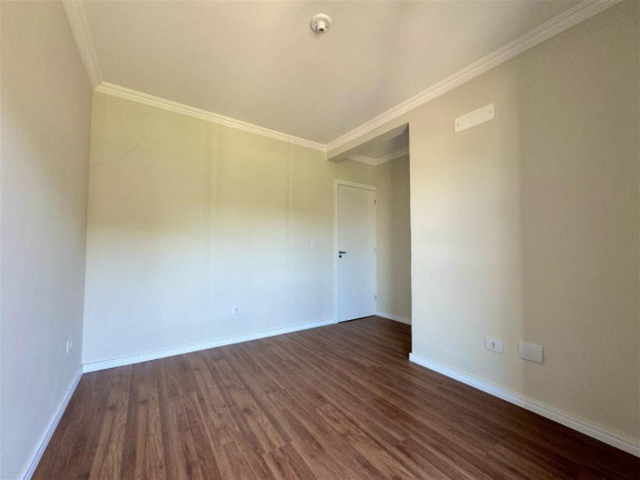 Imagem Sobrado com 3 Quartos à Venda, 126 m² em Uberaba - Curitiba