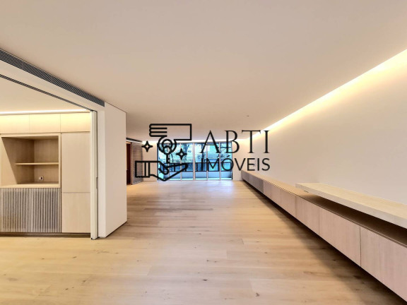 Imagem Apartamento com 3 Quartos à Venda, 211 m² em Itaim Bibi - São Paulo Imagem Apartamento com 3 Quartos à Venda, 211 m² em Itaim Bibi - São Paulo