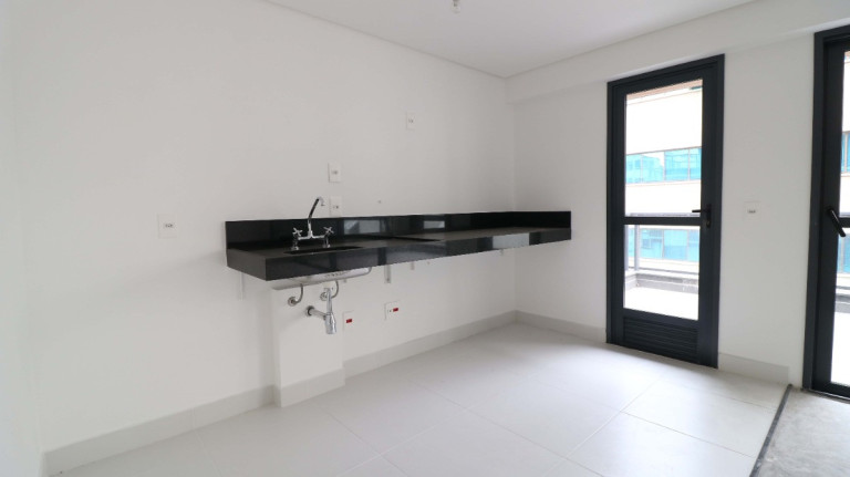 Imagem Apartamento com 2 Quartos à Venda, 162 m² em Itaim Bibi - São Paulo