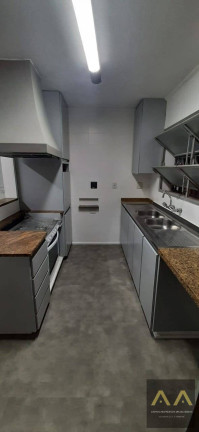 Imagem Casa com 3 Quartos à Venda, 300 m² em Alphaville - Barueri