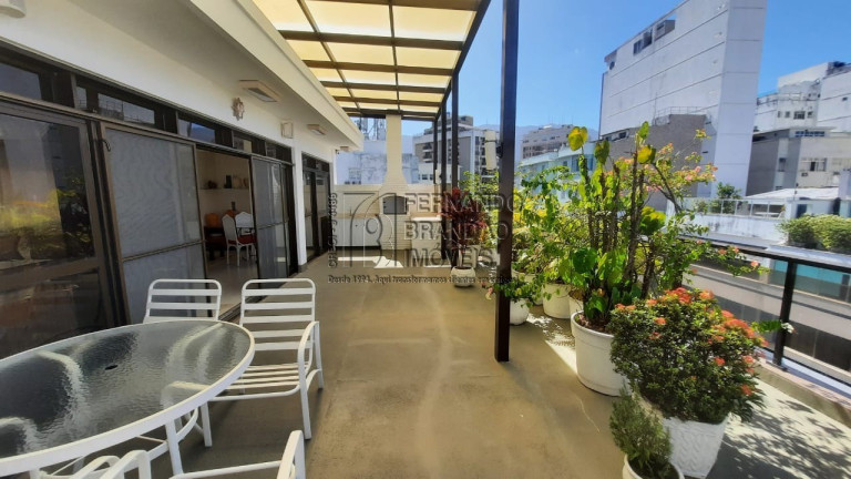 Imagem Imóvel com 3 Quartos à Venda, 430 m² em Leblon - Rio De Janeiro Imagem Imóvel com 3 Quartos à Venda, 430 m² em Leblon - Rio De Janeiro