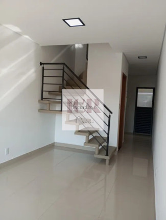 Imagem Casa com 2 Quartos à Venda,  em Wanel Ville - Sorocaba